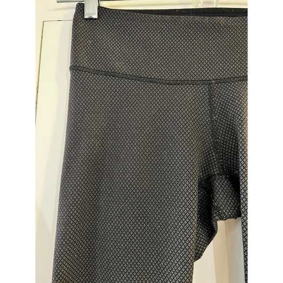 Lululemon Wunder Under Pant Size 4 - Picture 3 of 5